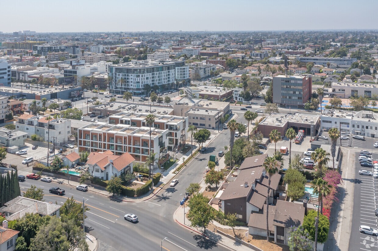 SV EL SEGUNDO TRIMESTRE - 610 S Vanness Ave