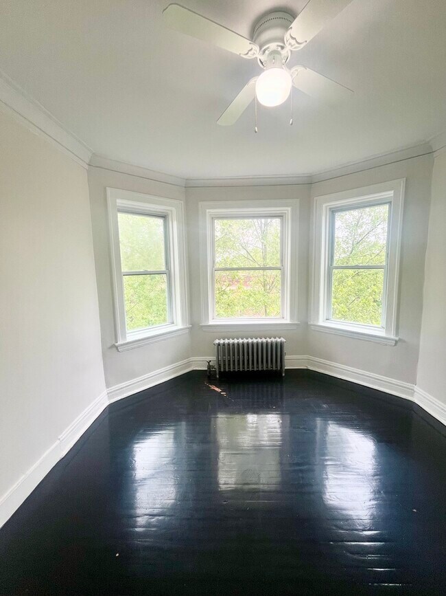 Foto del edificio - 4134 W 24th Pl