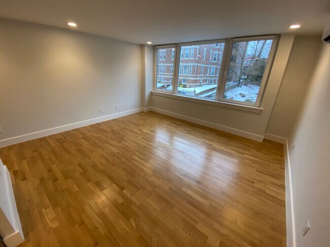 Foto del edificio - 336 Harvard St