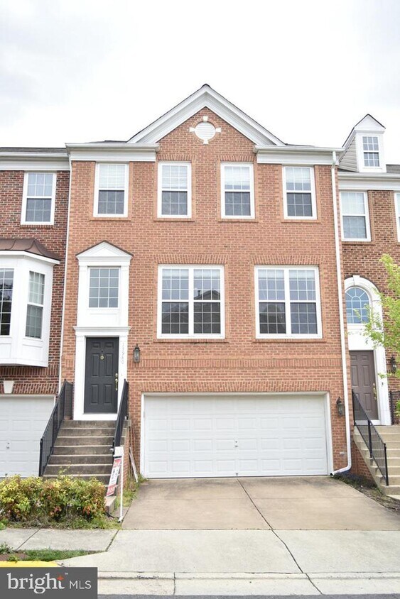 Primary Photo - 13980 Tanners House Way