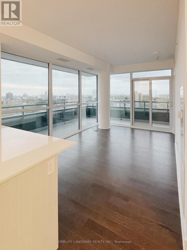 Photo du bâtiment - 181 Bedford Rd