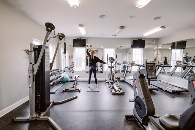 Building Photo - Sunbury Commons