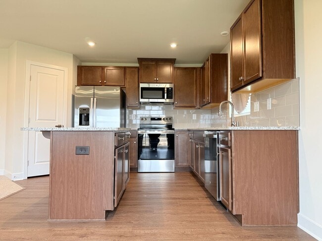 Building Photo - Beautiful New 3BR Milford Home – Community Pool, Gym & Prime Location!