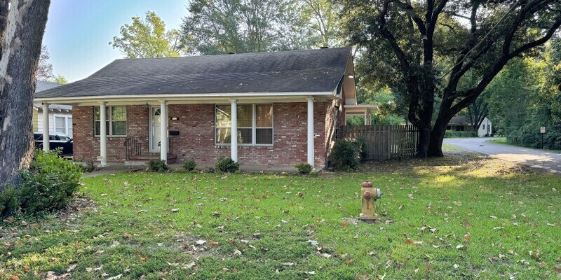 Primary Photo - 117 Masonic St