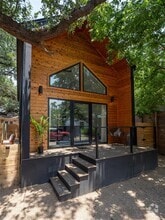 Building Photo - 905 W Annie St