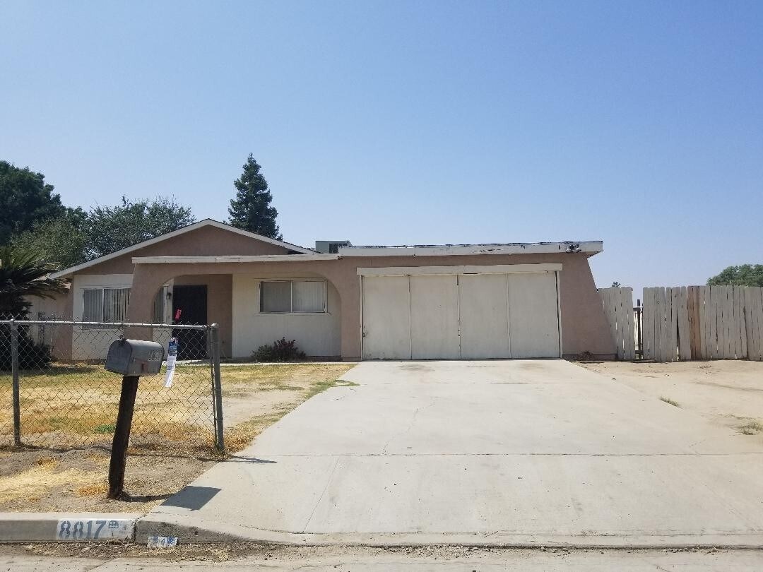 Foto principal - Ready to move in 3 bed/2 bath