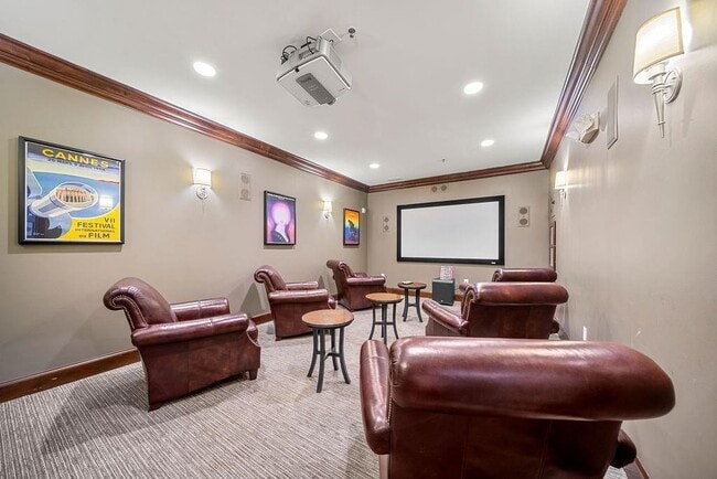 Foto del edificio - 901 Abernathy Rd NE