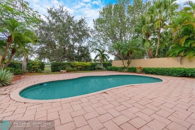 Building Photo - 2466 Bay Isle Ct
