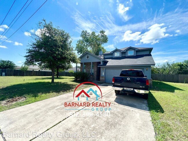 Foto del edificio - 3 br, 2.5 bath House - 312 Spring Branch Loop