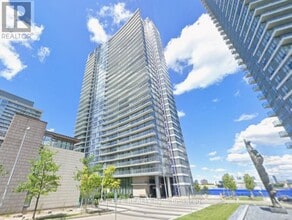 Building Photo - 121 McMahon Dr