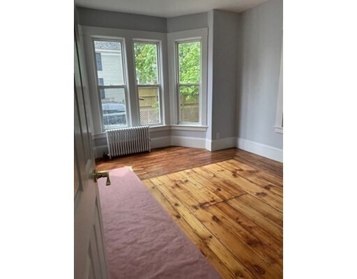 Foto del edificio - 8 Holmes St