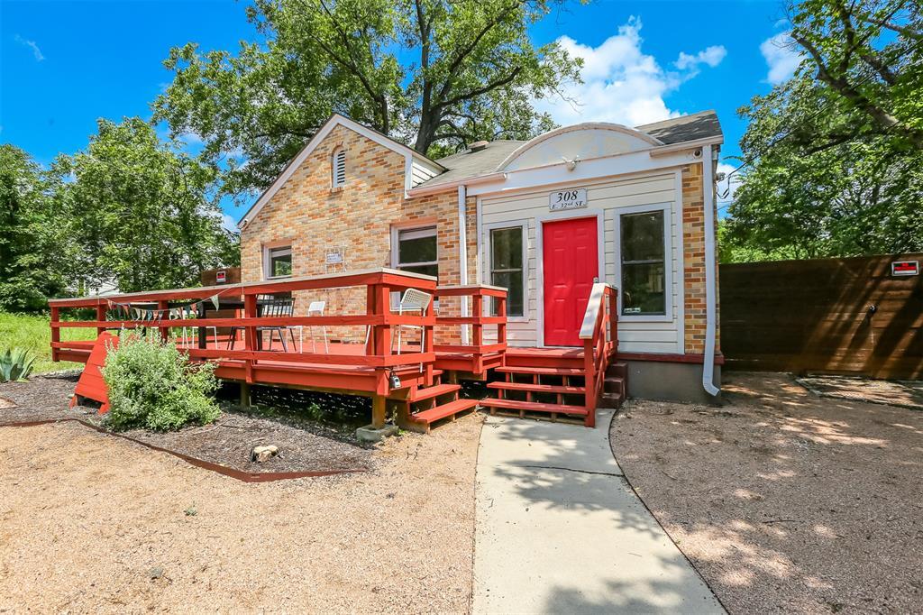 Foto principal - 308 E 32nd St