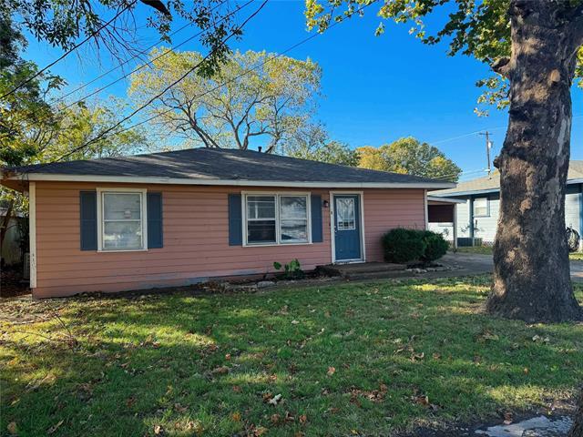 Foto principal - 406 N College St