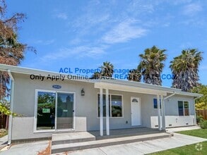 Building Photo - 30548 Hoylake St