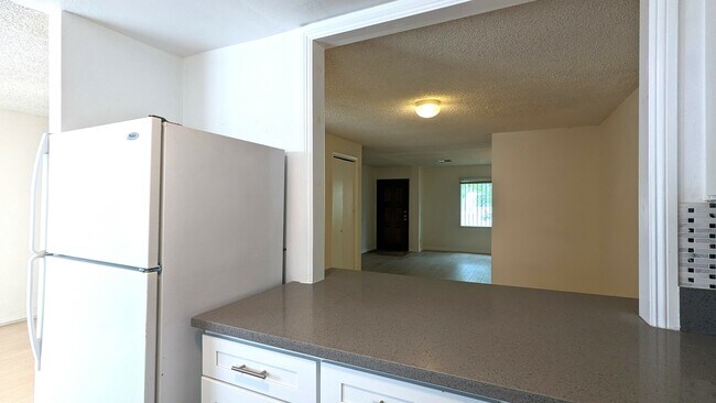 Foto del edificio - 444 S Garfield Ave