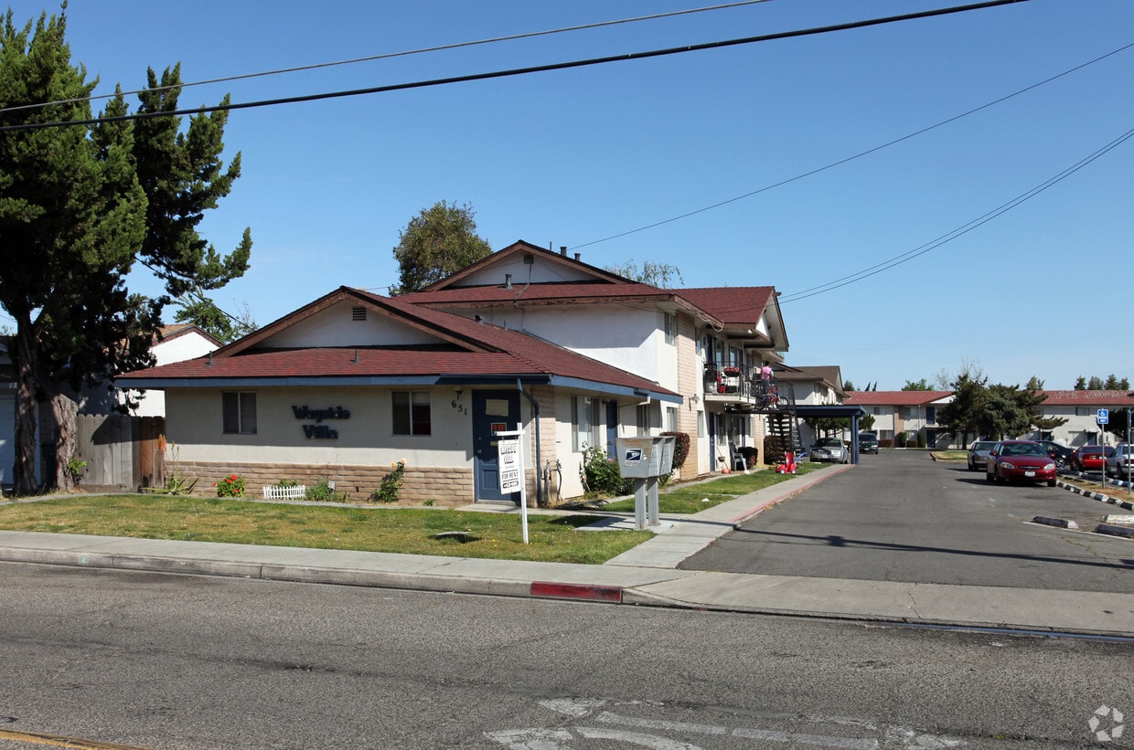Building Photo - Wayside Villa