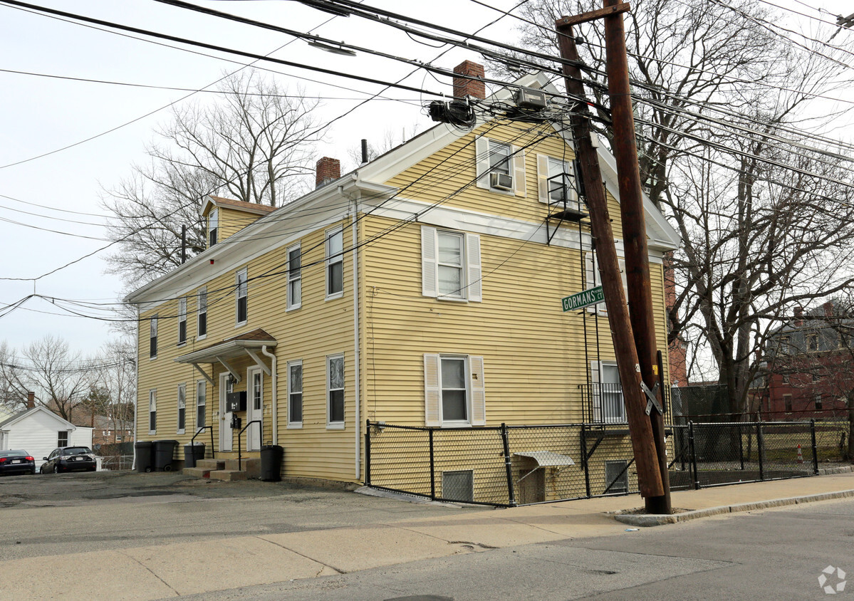 Primary Photo - 157-159 School St