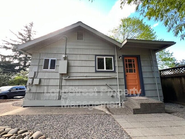 Building Photo - 9320 SW 3rd Ave