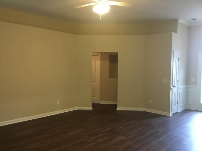 Building Photo - 134 Aquinnah Dr