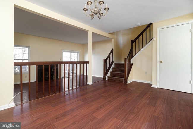 Building Photo - 15030 Wheatland Pl