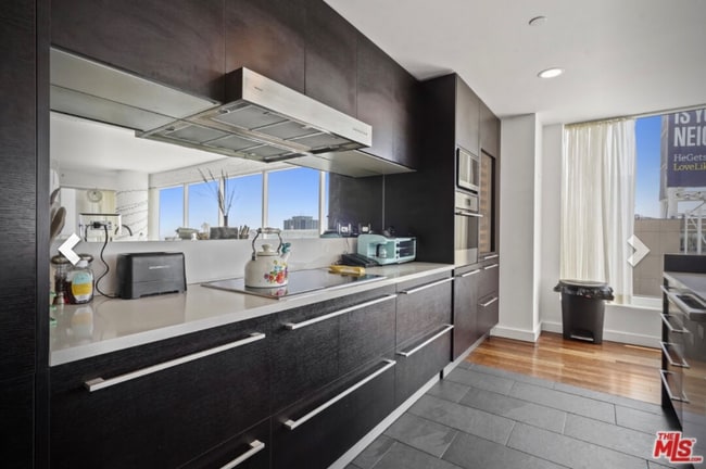 Foto del edificio - 6250 Hollywood Blvd