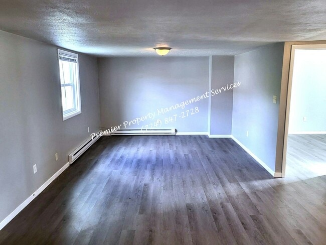 Building Photo - 536 Center Grange Rd