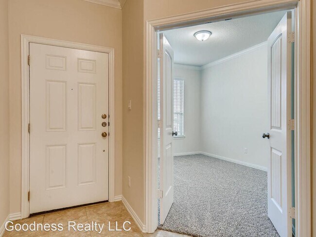 Foto del edificio - 3 br, 2 bath House - 500 Nogales Ln