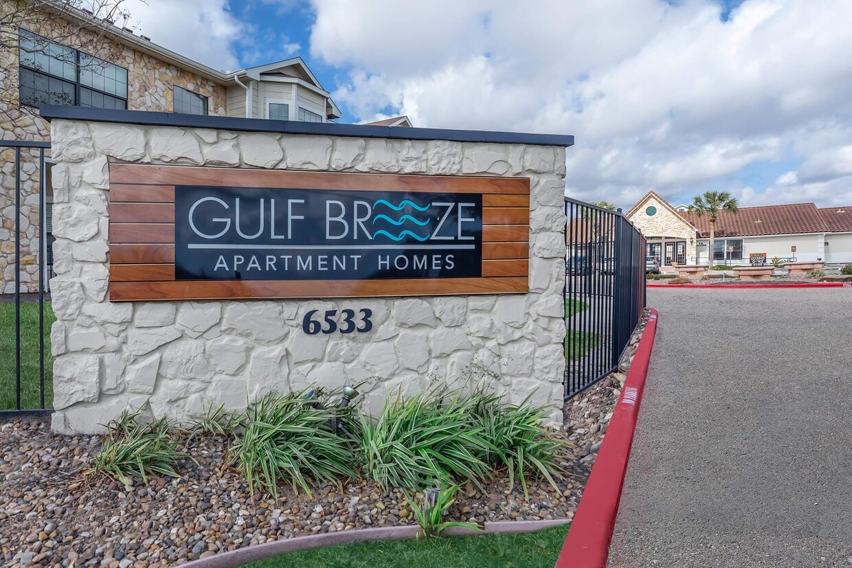 Gulf Breeze Apartments 6533 Patti Dr Corpus Christi, TX