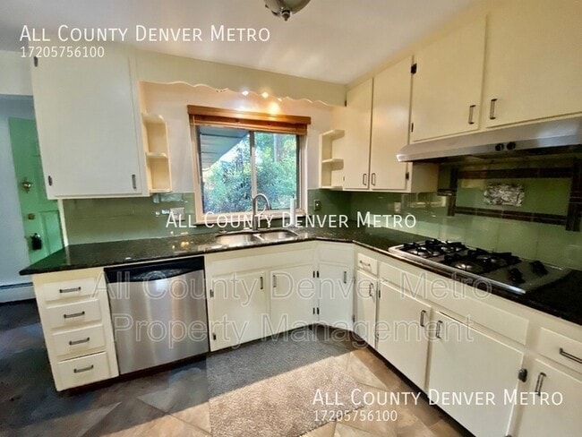Building Photo - 11340 Benthaven Dr
