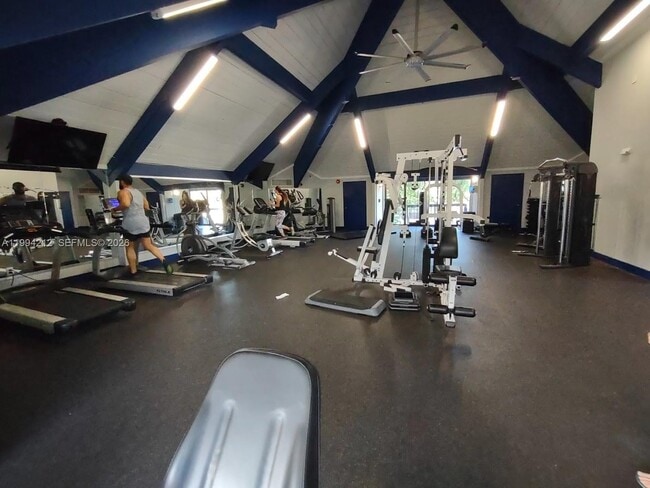 Foto del edificio - 1470 NE 123rd St