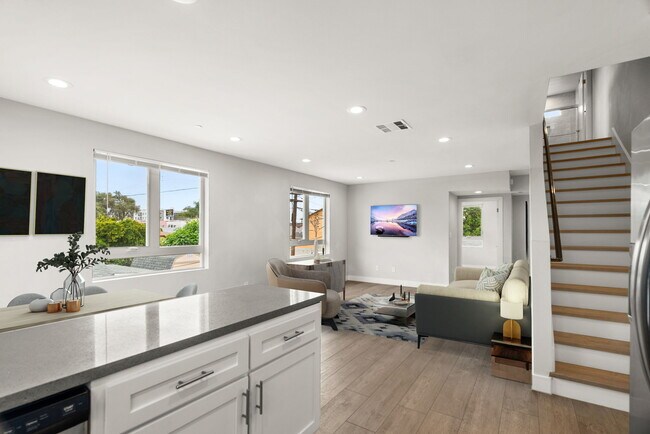 Foto del edificio - 11637 Kittridge St