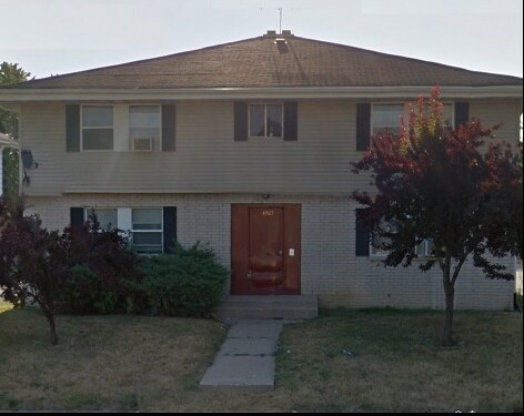 Primary Photo - 4716 37th Ave