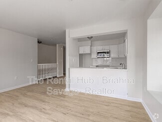 Building Photo - 17 Bowman Ave