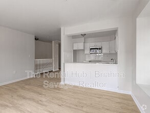 Building Photo - 17 Bowman Ave