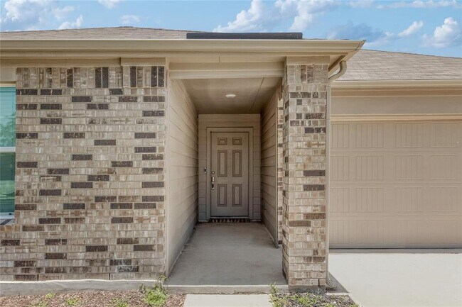 Foto del edificio - 421 Bluejack Wy