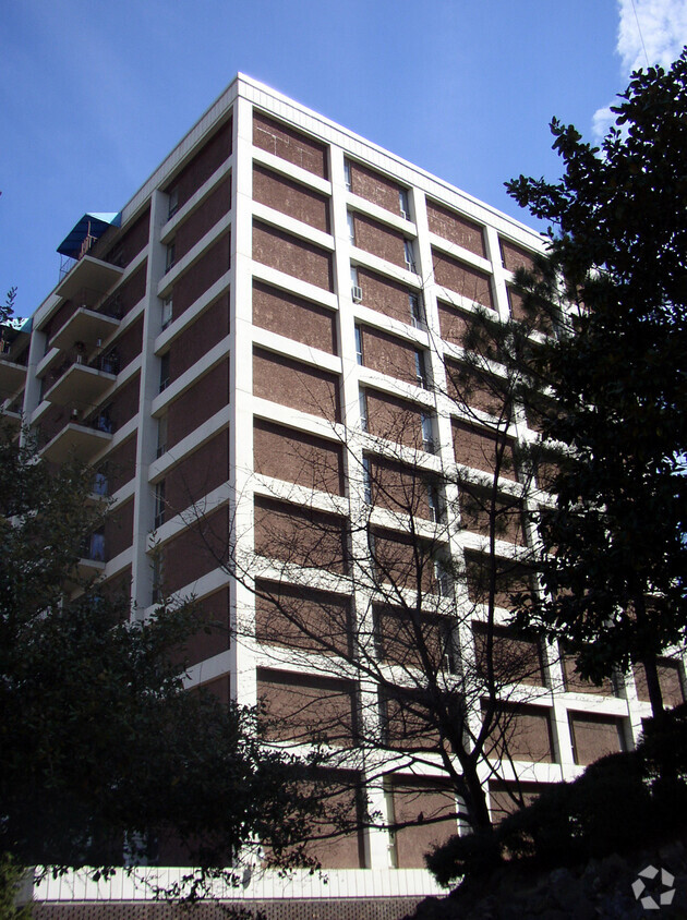 Looking southeast from Highland Avenue - Park Tower