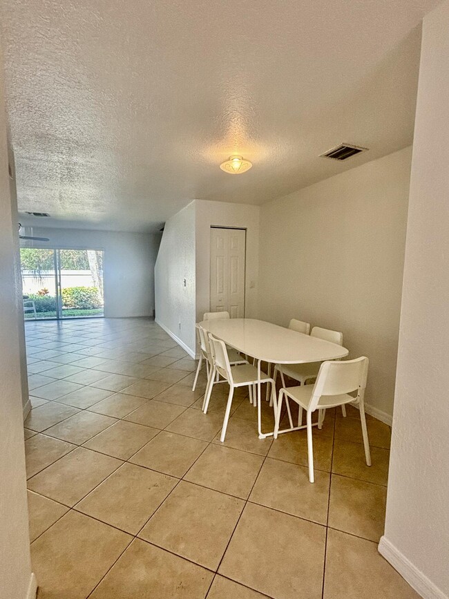Foto del edificio - 22162 Majestic Woods Way