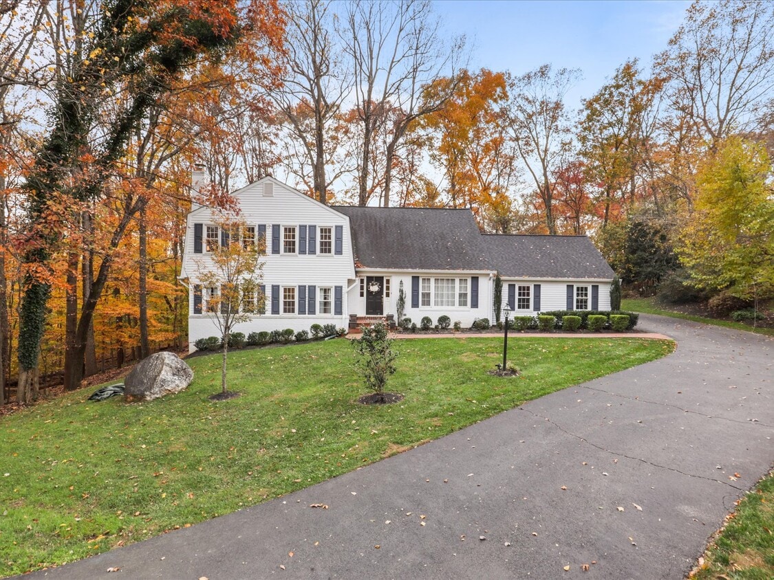 Primary Photo - 11159 Conestoga Ct