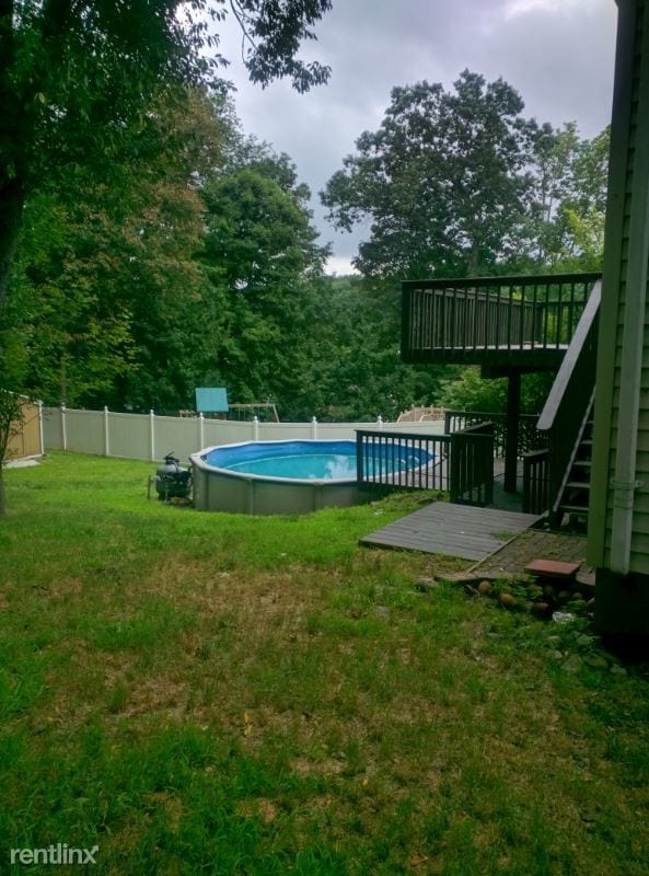 Building Photo - 4 br, 2 bath House - 8 Hall ct