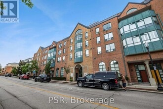 Building Photo - 185 Robinson St
