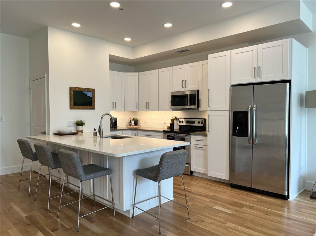 Foto principal - 3400 Malone Dr