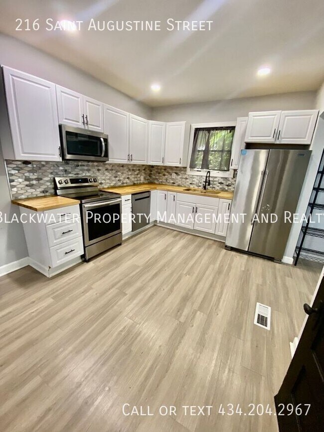 Foto del edificio - 216 St Augustine St