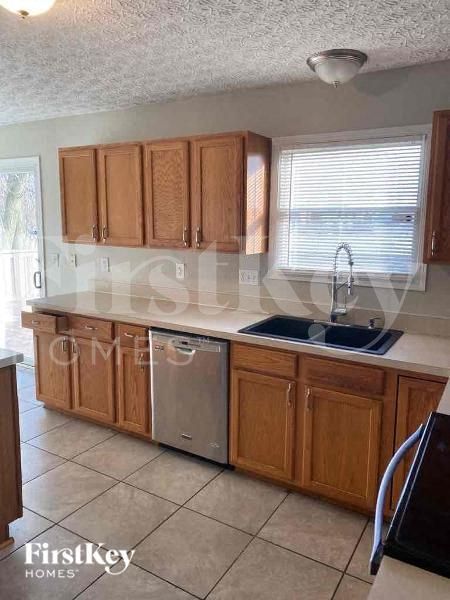 Building Photo - 248 Westmark Ct