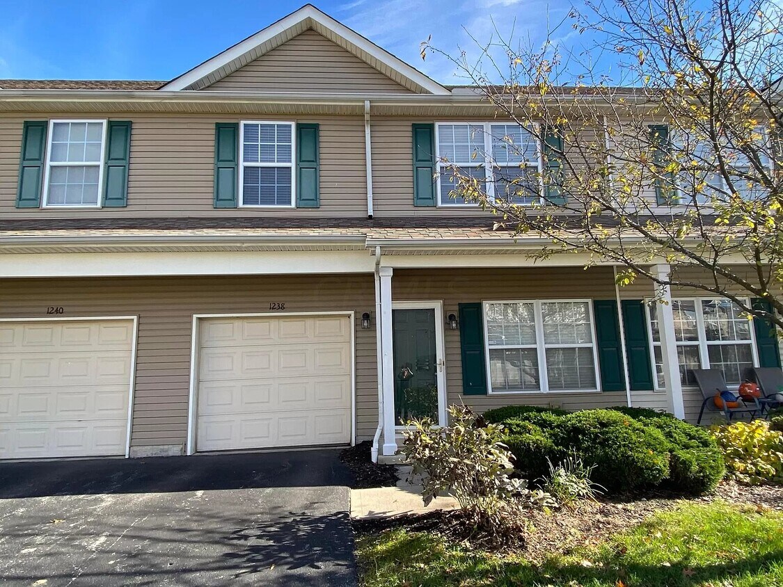 1238 Park Dr, Gahanna, OH 43230 Townhome Rentals in Gahanna OH