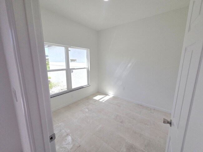 Foto del edificio - Brand new 3+DEN -2 BATHROOM 2 CAR GARAGE I...
