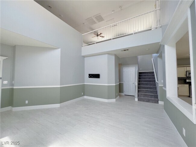Foto del edificio - 4572 Yellow Harbor St