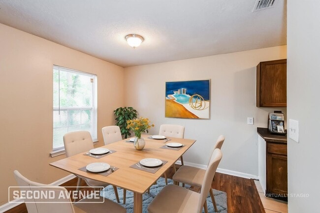 Foto del edificio - 8825 6th Ave