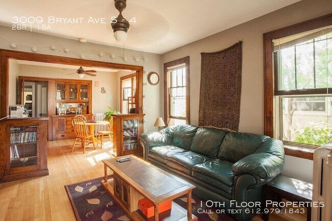 Foto del edificio - 3009 Bryant Ave S - 4 - 2 beds, 1 full bath