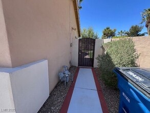 Building Photo - 2536 Mesa Verde Terrace