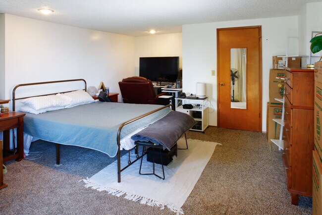 Foto del edificio - 2219 11th Ave W